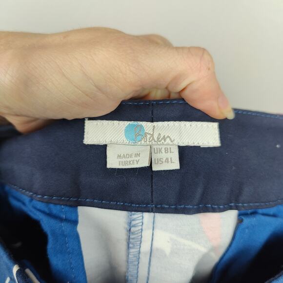 Boden Richmond 7/8 Pants Womens 4L Long Length Blue Red Floral Print AOP Chinos - Picture 7 of 9
